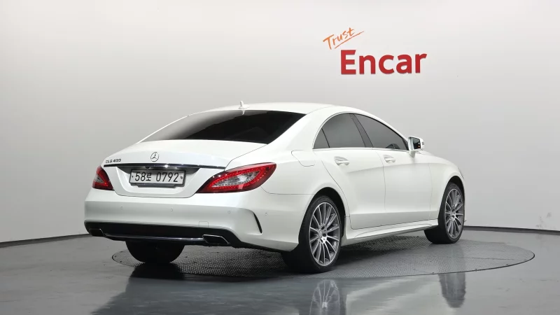 Mercedes-Benz CLS-Class