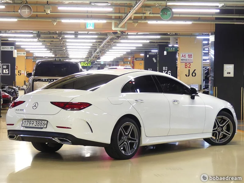 Mercedes-Benz CLS-Class