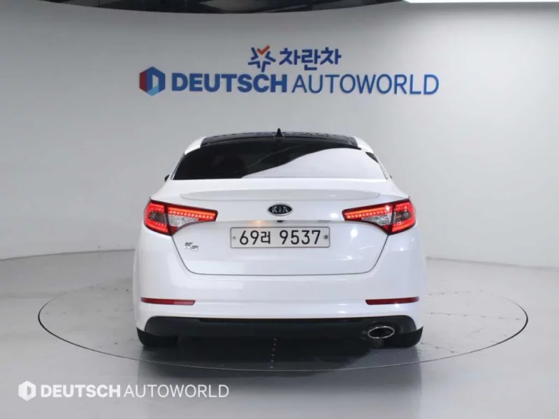 Kia K5