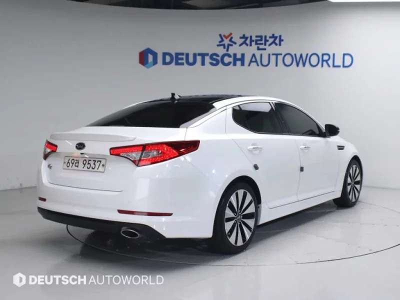Kia K5