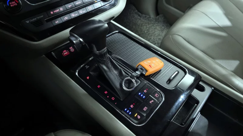 Kia Carnival