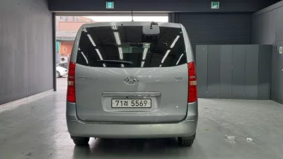 Hyundai Grand Starex
