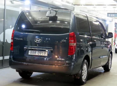 Hyundai Grand Starex