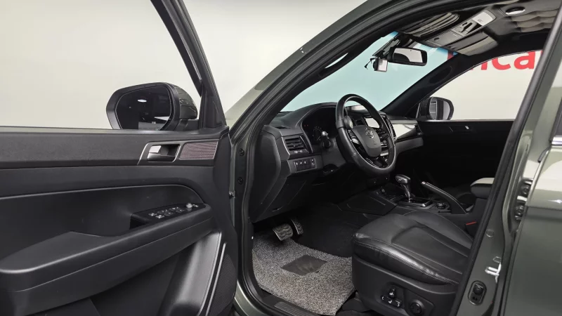 SsangYong Rexton Sports Khan