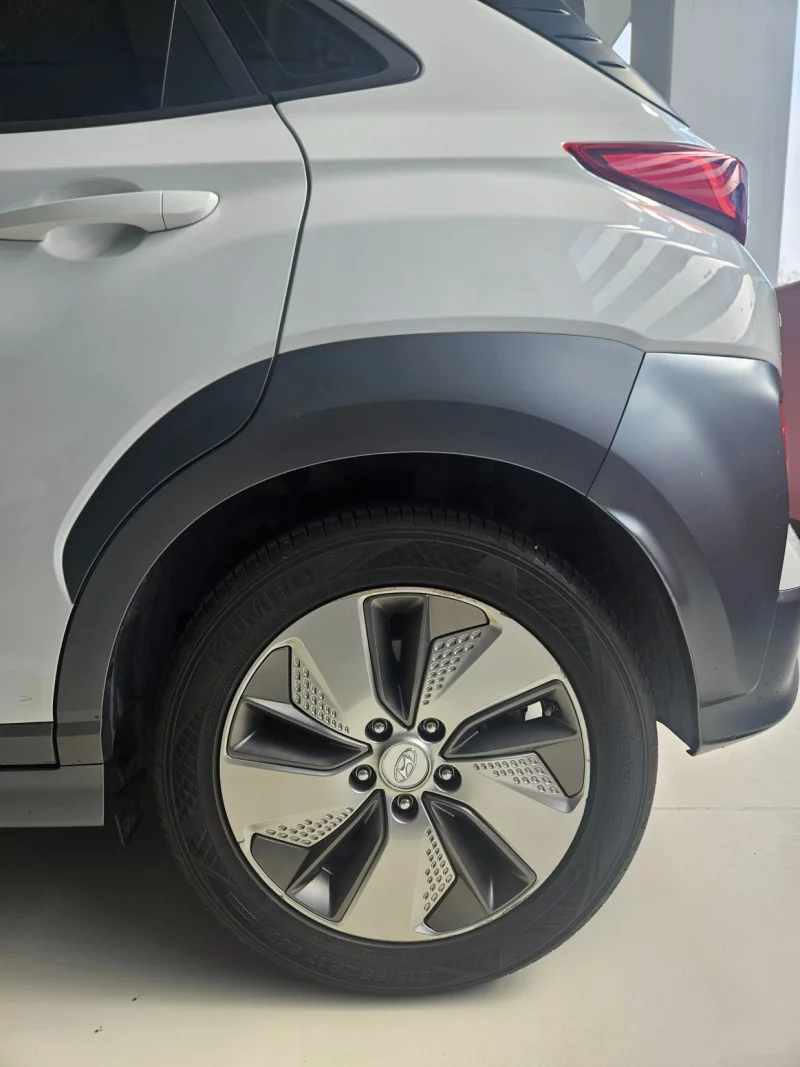 Hyundai Kona Electric