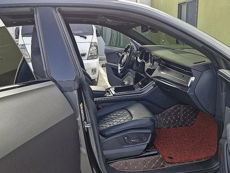 Audi SQ8