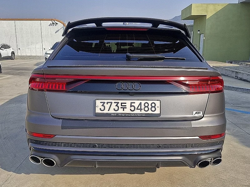 Audi SQ8
