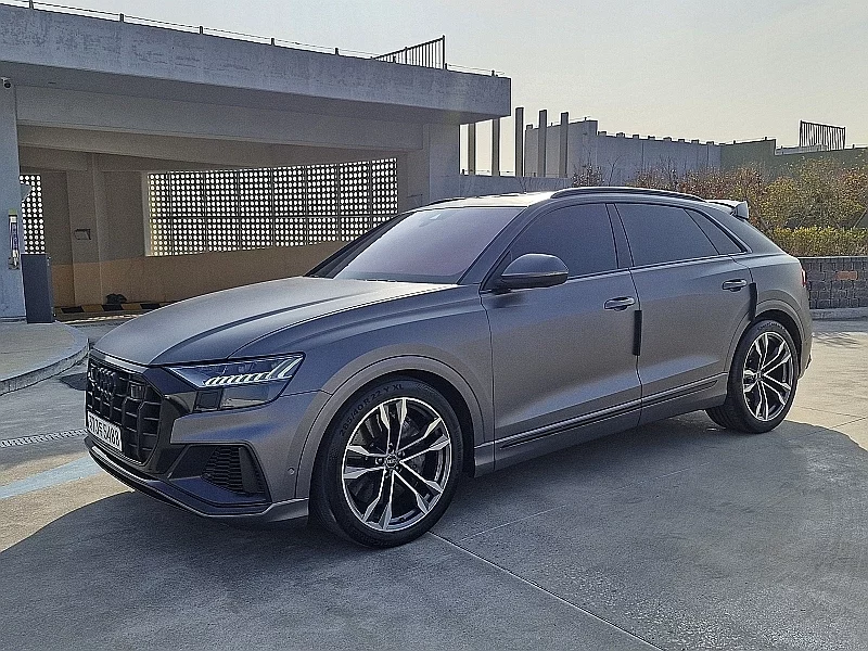 Audi SQ8