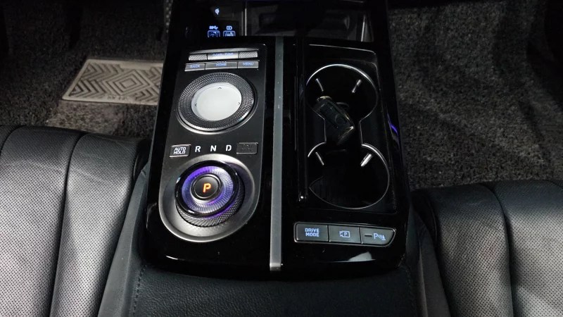 Genesis Electrified G80