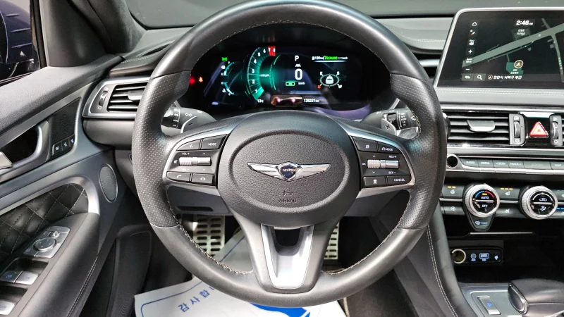 Genesis G70