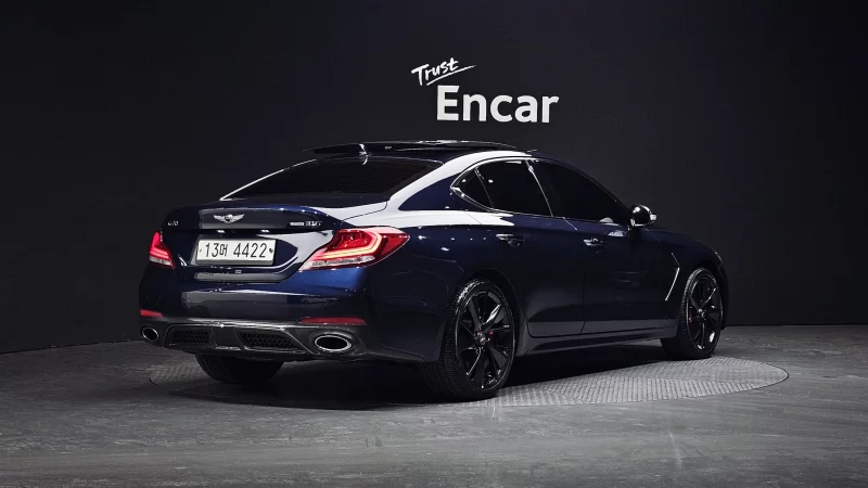 Genesis G70