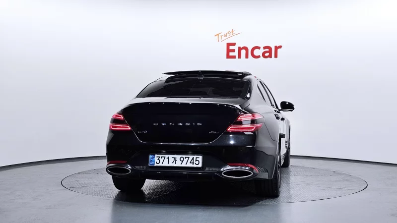 Genesis G70