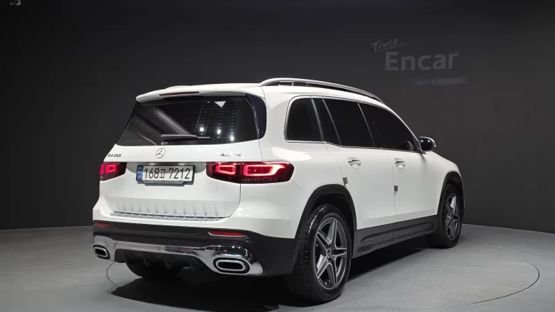 Mercedes-Benz GLB-Class