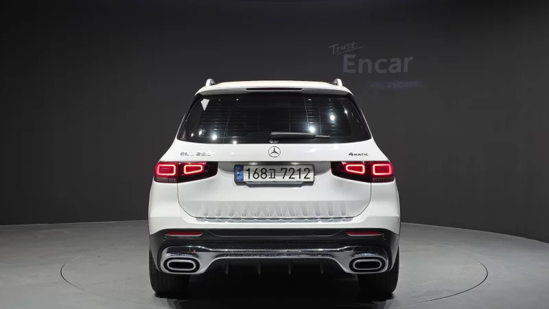 Mercedes-Benz GLB-Class