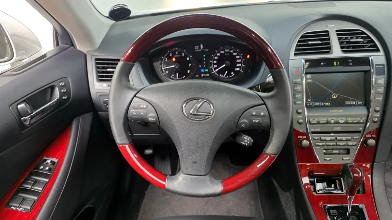 Lexus ES350
