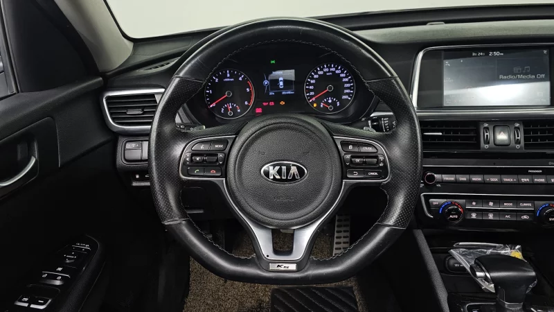 Kia K5
