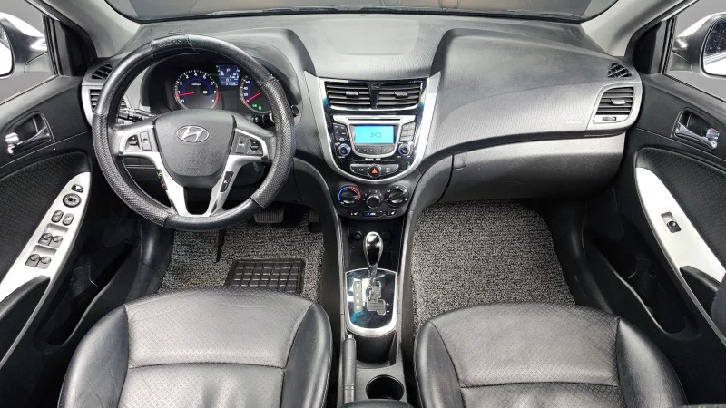 Hyundai Accent