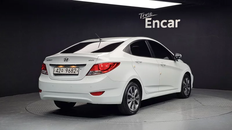 Hyundai Accent