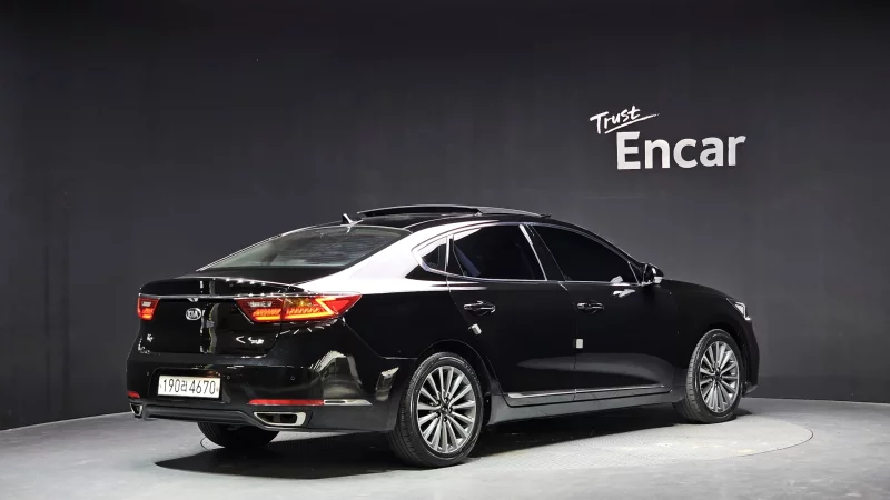 Kia K7