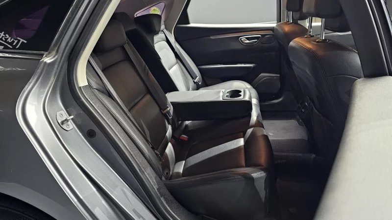 Renault SM6