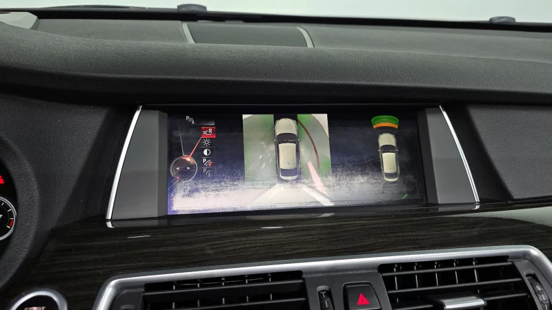 BMW 5-Series Gran Turismo