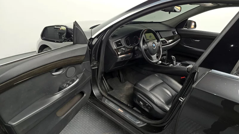 BMW 5-Series Gran Turismo