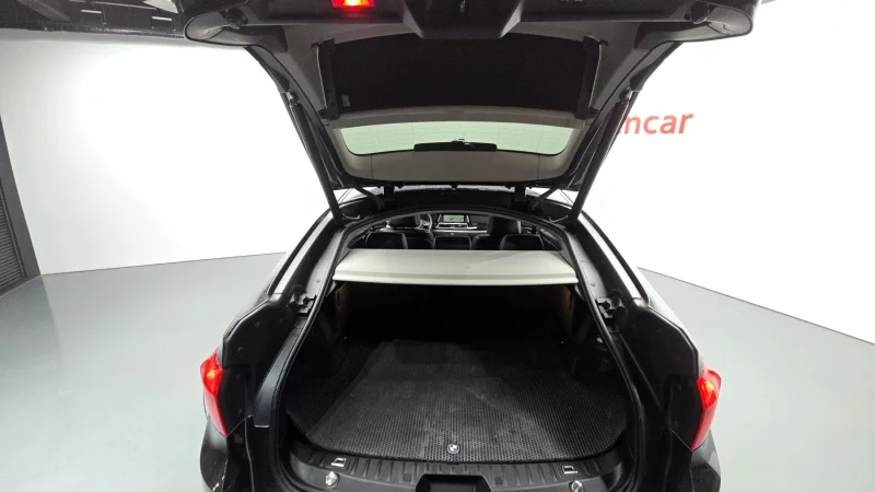 BMW 5-Series Gran Turismo