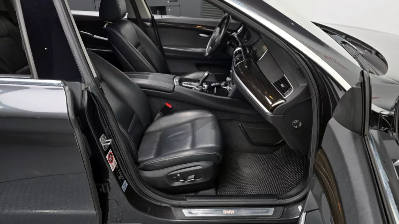 BMW 5-Series Gran Turismo