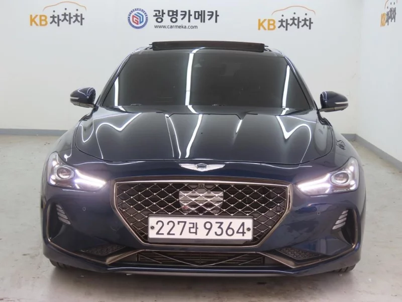 Genesis G70