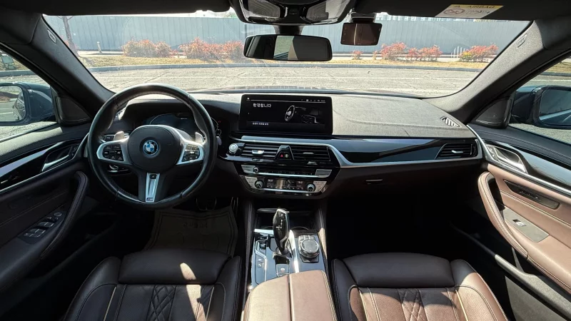BMW 5-Series