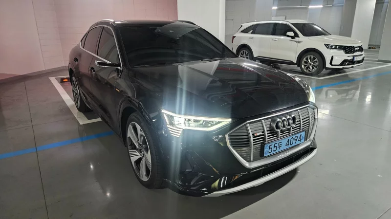 Audi e-tron