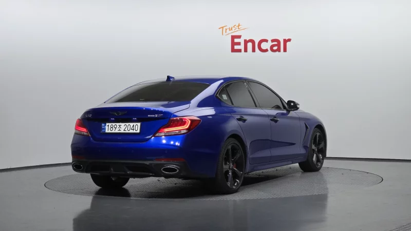 Genesis G70