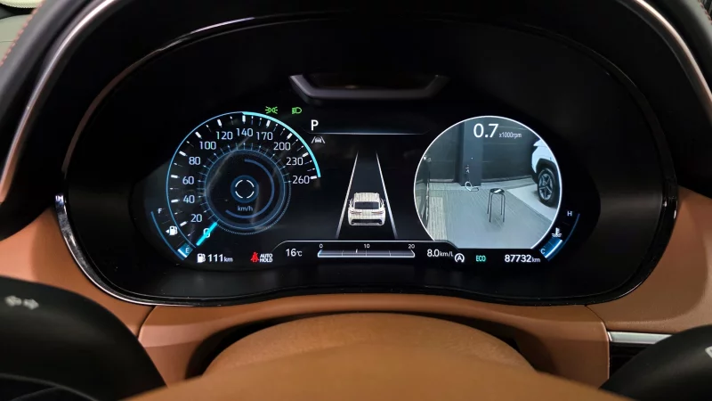 Genesis GV70