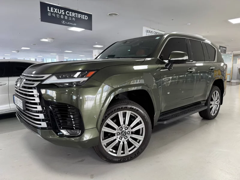 Lexus LX