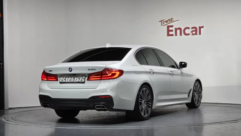 BMW 5-Series