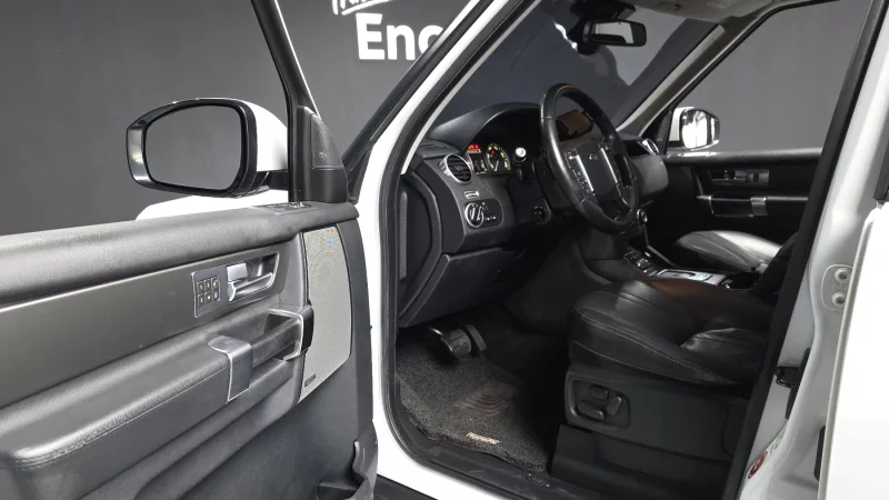 Land Rover DISCOVERY