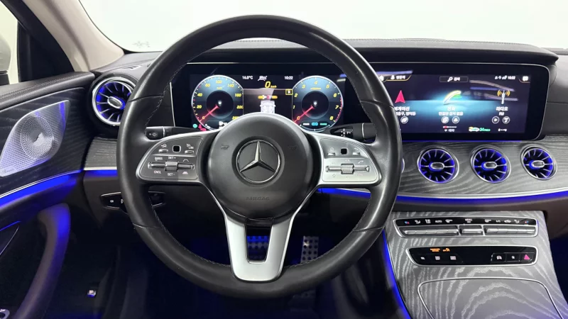 Mercedes-Benz CLS-Class