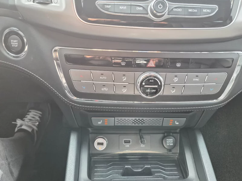 SsangYong Rexton Sports