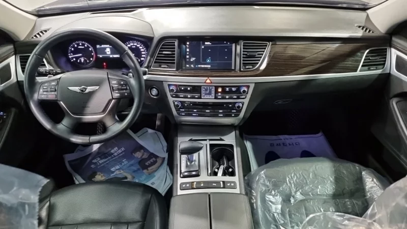 Genesis G80