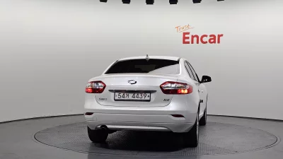Renault SM3