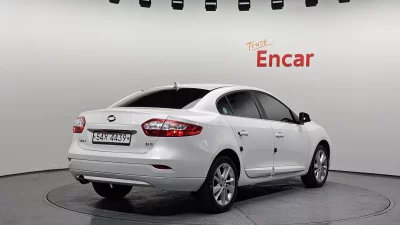 Renault SM3