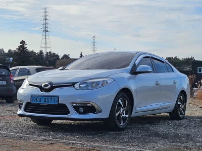 Renault SM3