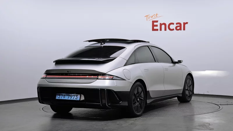 Hyundai Ioniq 6
