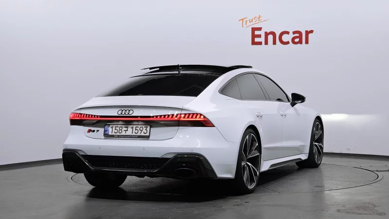 Audi RS7