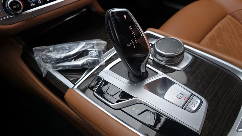 BMW 7-Series
