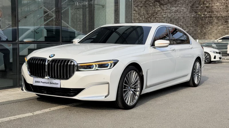 BMW 7-Series