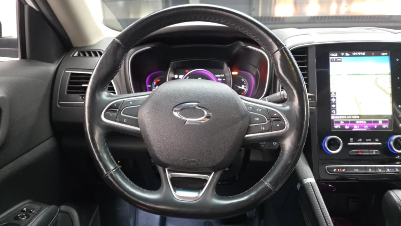 Renault QM6