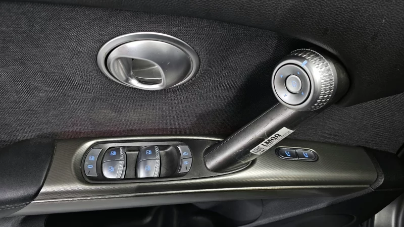 Genesis GV60