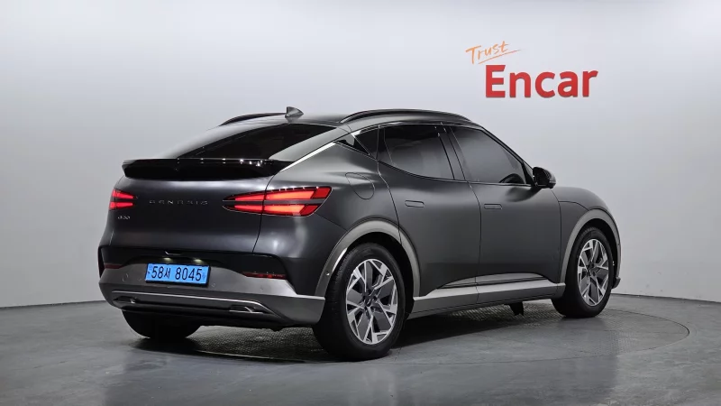 Genesis GV60