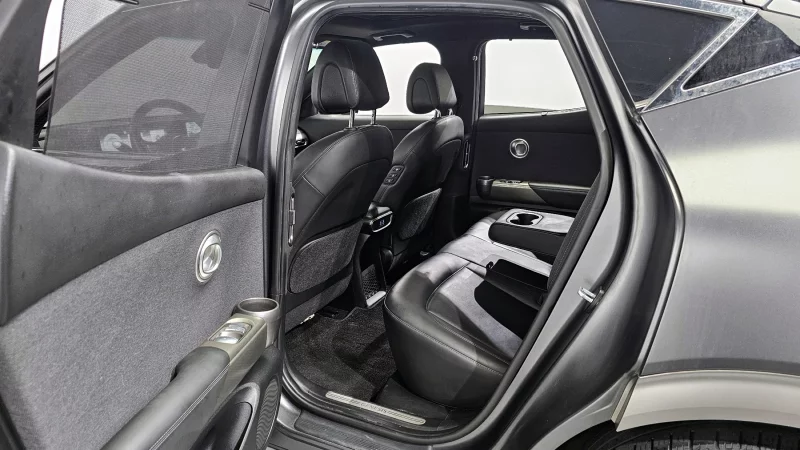 Genesis GV60